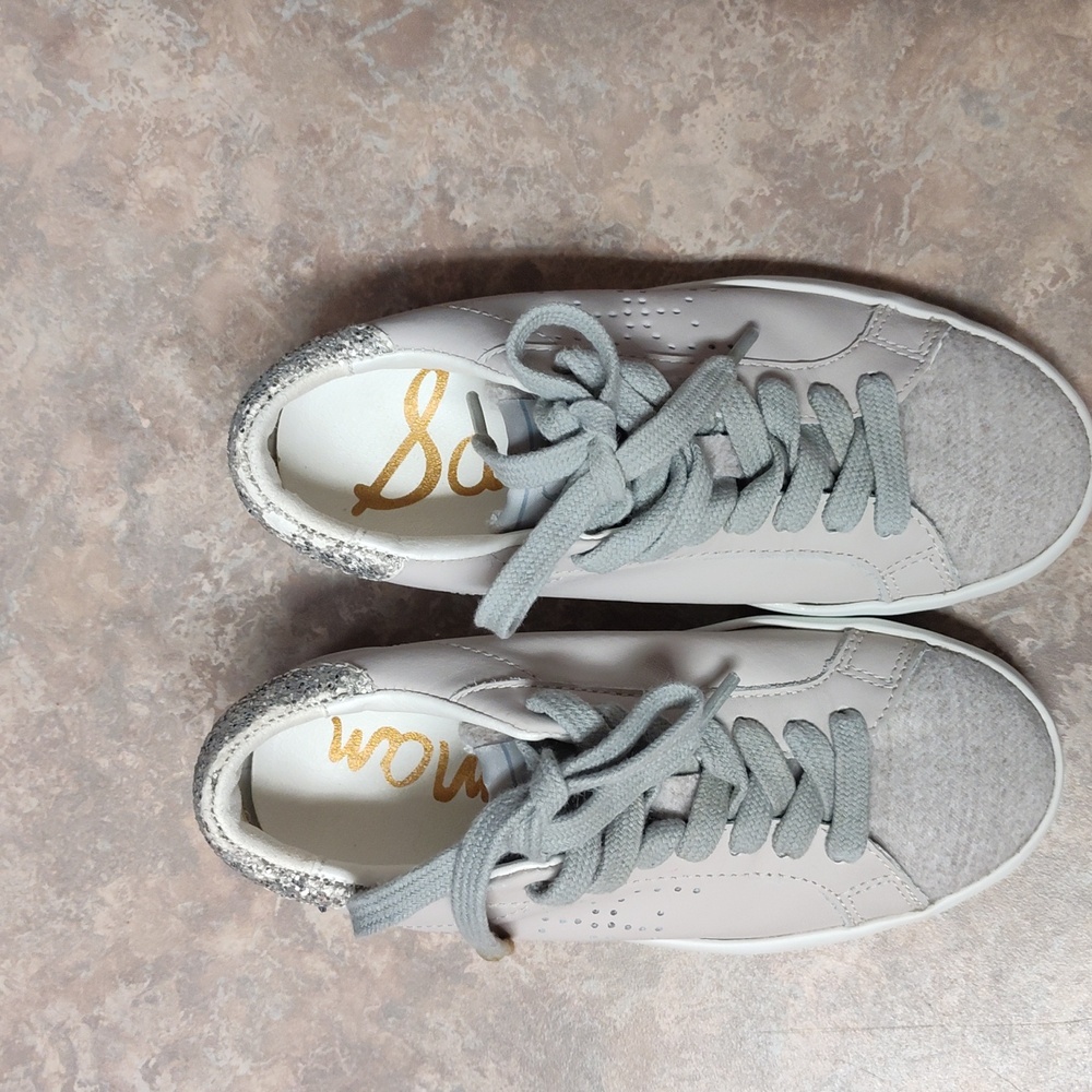 Gently used Sam Edelman size 12 toddler